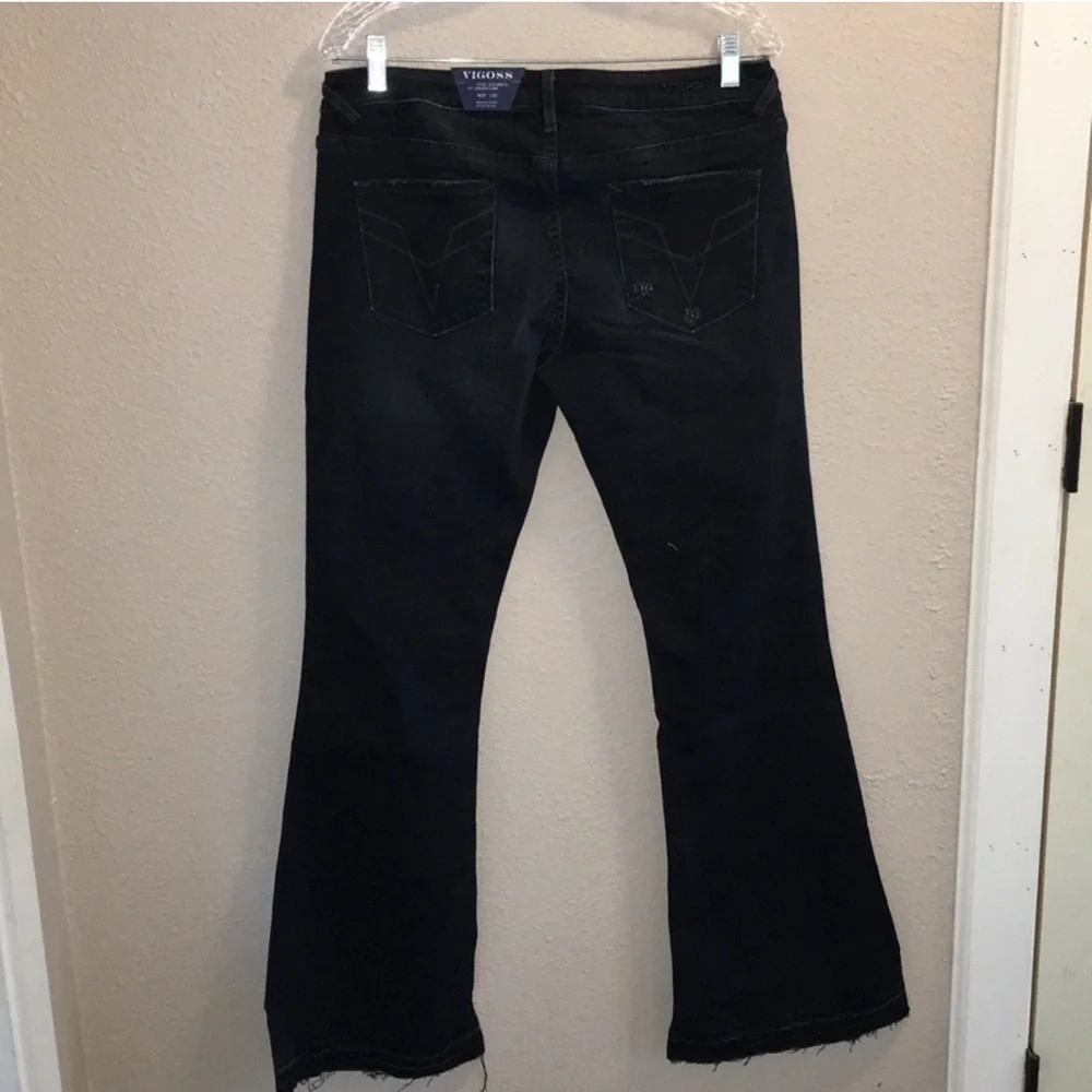 Vigoss Flare Leg Distressed Jeans Size 31” W x 33L ( 11/12 ) NWT - Picture 3 of 15